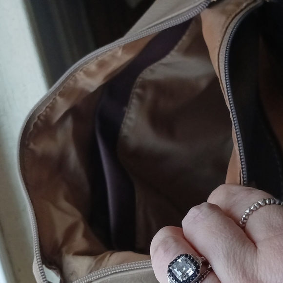 Convertible handbag - Picture 3 of 5